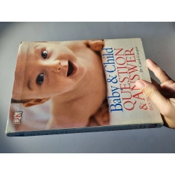 THE BABY & CHILD QUESTIOn & ANSWER BOOK - Dr Carol Cooper