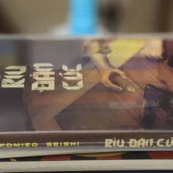 Tiểu thuyết RÌU ĐÀN CÚC - Yokomizo Seishi 737717