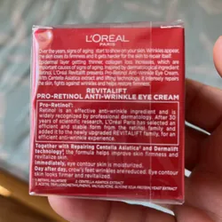 Kem mắt L’Oreal Revitalift Pro Retinol chống nh wrinkle 15ml 573063