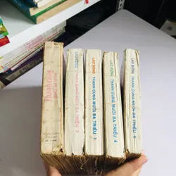 📚 BỘ 5 TẬP “THANH CŨNG MƯỜI BA TRIỀU” 602027
