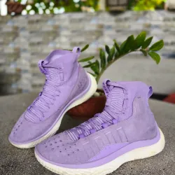 Giày hiệu đã qua sử dụng