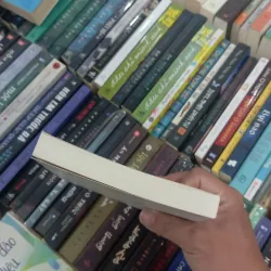 Nếu gặp người ấy cho tôi gởi lời chào 991125