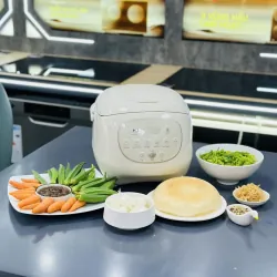 Nồi cơm điện lòng gốm tự nhiên UNIE URC815