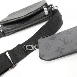 Túi đeo chéo Louis Vuitton Monogram Eclipse Reverse Trio M69443 613798