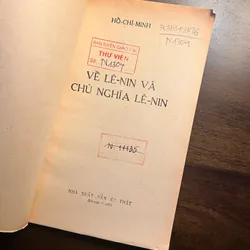 Bộ 6 cuốn tác phẩm của Hồ Chí Minh 559868