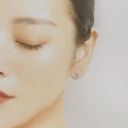 K18WG Ba viên kim cương bông tai 0.20CT - Hàng hiệu Chính hãng 869373