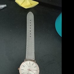 Đồng hồ đeo tay MSTIANQ màu xám be ( hết pin) 174549