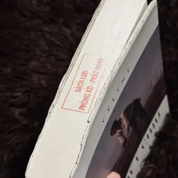 Chết chịu - Celine 740886