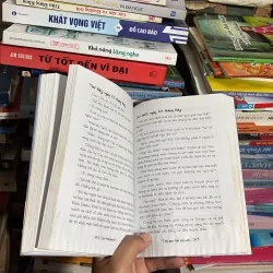 II Sách Kỹ Năng: Từng Qua Tuổi 20 - IAIN HOLLINGSHEAD - 2009 779141