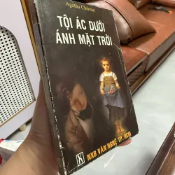 Tội Ác Dưới Ánh Mặt Trời – Agatha Christie | Tiểu Thuyết Trinh Thám Kinh Điển 975270