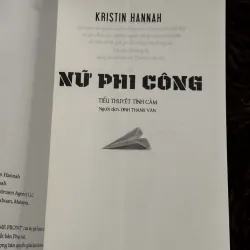 Nữ phi công 758051