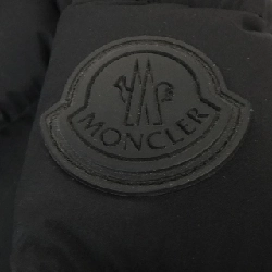 Áo khoác lông vũ MONCLER 639509