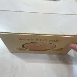 NGOẠI VĂN tiếng anh trẻ em : Baby’s First Year - nhật kí đầu đời của con - sách kinh điển 1027841