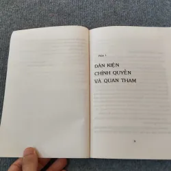 DÂN KIỆN QUAN THỜI NAY 694786