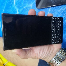 Black berry key 2 còn tốt 17872