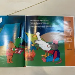 Ếch con đi cắm trại - hộp háo hức - max velthuijs 1027530