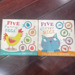 NGOẠI VĂN : sách tiếng anh counting :Five Funny Eggs hoặc Five Clever Mice : chọn 1 quyển 