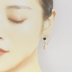 Tasaki Refined Rebellion Vault Bông Tai - Hàng hiệu Authentic 847155