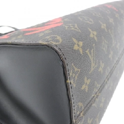 Túi xách Louis Vuitton Monogram (Fall in Love) OnTheGo MM M45888 - Hàng hiệu Chính hãng 765989