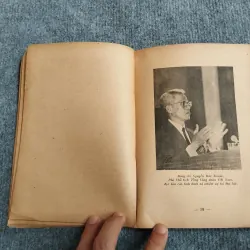 VĂN KIỆN ĐẠI HỘI LẦN THỨ IV CÔNG ĐOÀN VIỆT NAM 688830