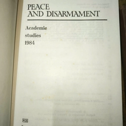 [FREESHIP][PEACE & DISARMAMENT, 1984][V. SUKHOMLINSKY ON EDUCATION, 1977] 367557