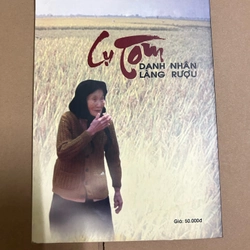 Cụ Tom danh nhân làng rượu 506623