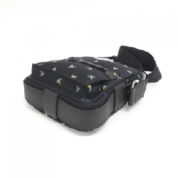 【Sản phẩm mới】Túi đeo vai Vivienne Westwood 4803000BU 613963