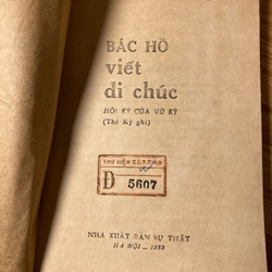 BÁC HỒ VIẾT DI CHÚC 505659