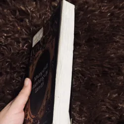 Những lối đi dưới hàng cây tăm tối 721063