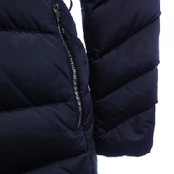 Áo khoác lông vũ MONCLER 642637