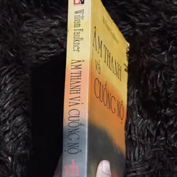 Âm thanh và cuồng nộ 740889