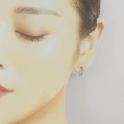 Bông tai kim cương K18YG/K14WG 0.06CT - Hàng hiệu Chính hãng 873070