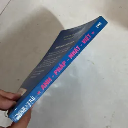 Giao tiếp hằng ngày với bốn thứ tiếng Anh - Pháp - Nhật - Việt 1009207