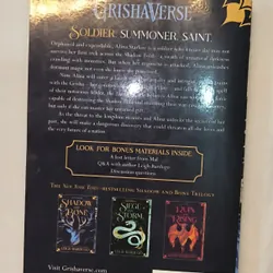 Shadow and Bone – Leigh Bardugo 735597