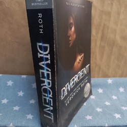 Divergent - Những kẻ bất khả trị (Veronica Roth) Sách ngoại văn đã qua sử dụng 93288