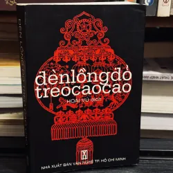 Đèn lồng đỏ treo cao cao