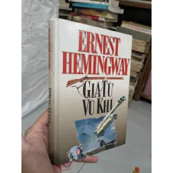 Giã từ vũ khí - Ernest Hemingway 595987