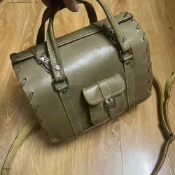 Túi nữ phom hộp 24x22x12 da mộc 2hand