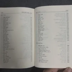 Thơ mới (1932-1945): Tác giả và tác phẩm 925471