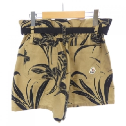 MONCLER K10932B00015 598NE Quần short - Hàng hiệu Chính hãng 813739