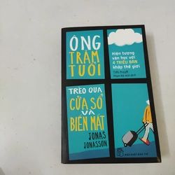 Trèo qua cửa sổ và biến mất 