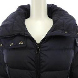Áo khoác lông vũ MONCLER 642071