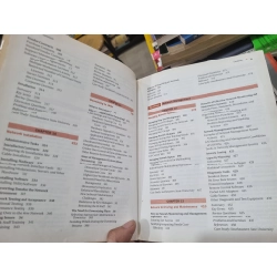 MANAGING LOCAL AREA NETWORKS - Thomas L. Case & Larry D. Smith 144586