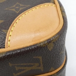 Túi đeo vai Louis Vuitton Monogram Amazon M45236 611371