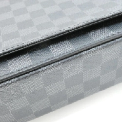 Túi xách chéo Louis Vuitton Damier Graphite District MM N41029 - Hàng hiệu Chính hãng 801983