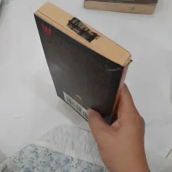 (English book) Code Orange  930934