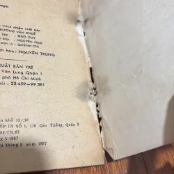 II Tập Truyện: Chút Lãng Mạn Trong Mưa - Lý Lan - 1987 751281