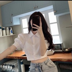 Áo sơ mi croptop vẫn còn mới 70838