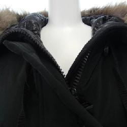 Áo khoác lông vũ MONCLER 641567