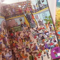 Beano: Where's Gnasher? Who's Farted? Disney Stitch: Where's Stitch? 1027442